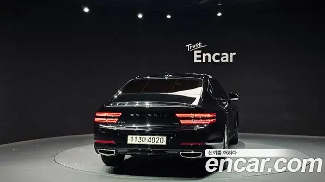Genesis G80 2023 — Photo 8/20