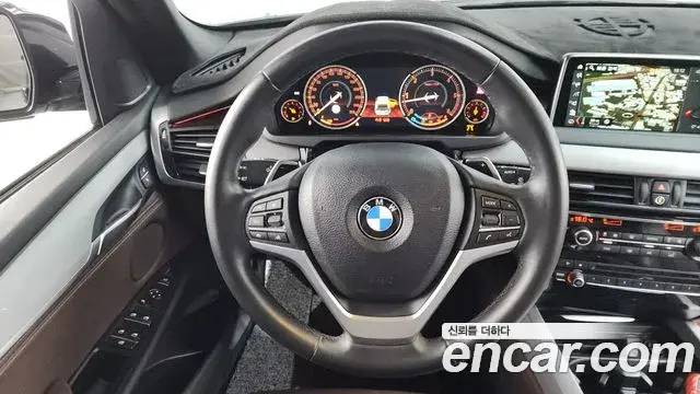 BMW X5 2018 — Фото 13/20