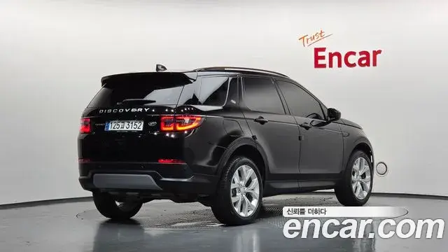 Land Rover Discovery Sport 2023 — Şəkil 34/40