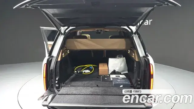 Land Rover Range Rover 2025 — Фото 20/20