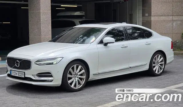 Volvo S90 2018 — ფოტო 8/14