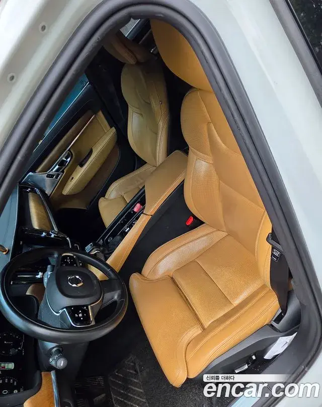 Volvo S90 2018 — ფოტო 13/14