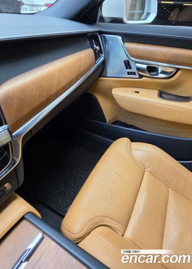 Volvo S90 2018 — ფოტო 3/14