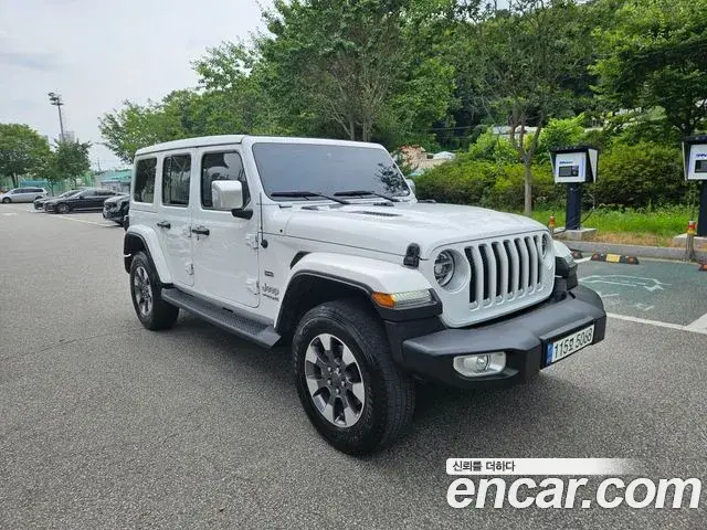 Jeep Wrangler 2022 — Şəkil 11/16