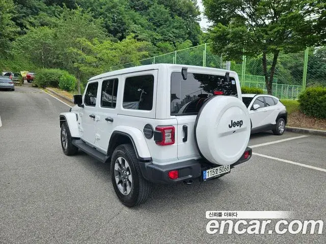 Jeep Wrangler 2022 — Şəkil 5/16