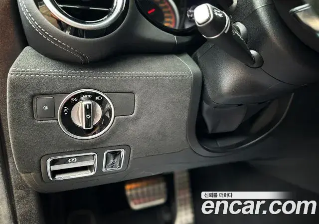 Mercedes-Benz AMG GT 2019 — Photo 13/20