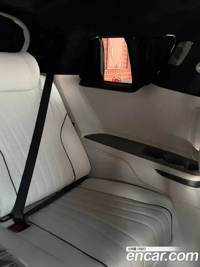 Kia Carnival 2024 — Photo 6/20