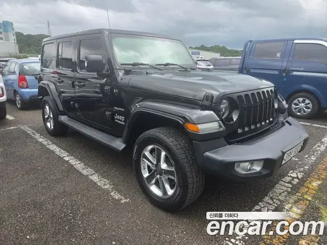 Jeep Wrangler 2018 — Şəkil 12/16