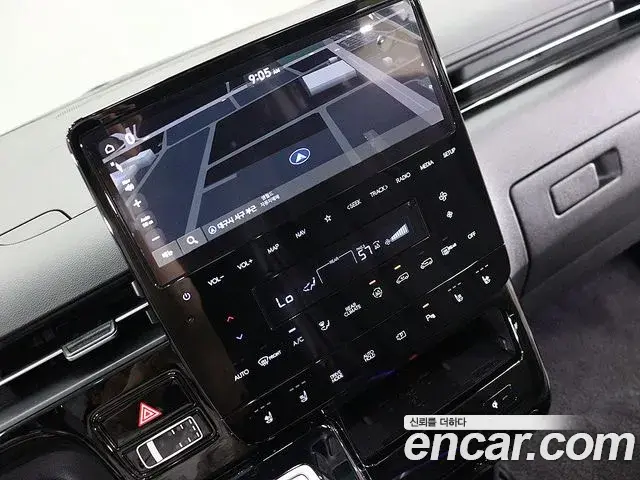 Hyundai Staria 2025 — Şəkil 8/20