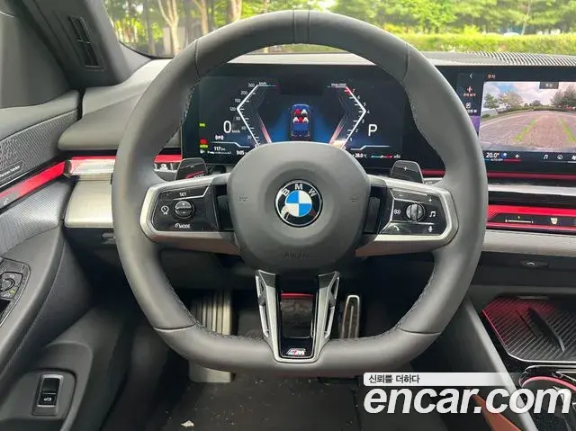 BMW 5 Series 2025 — ფოტო 11/18
