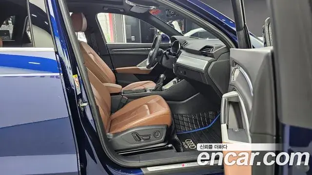 Audi Q3 2023 — Фото 11/20