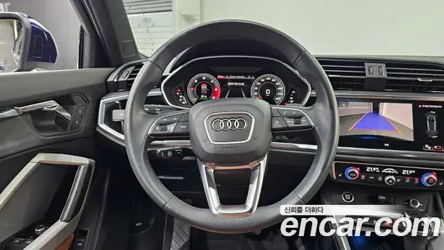 Audi Q3 2023 — Фото 13/20
