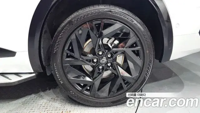 Renault Samsung Grand Koleos 2024 — ფოტო 12/36
