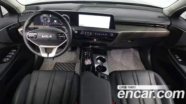 Kia K8 2021 — Photo 7/20