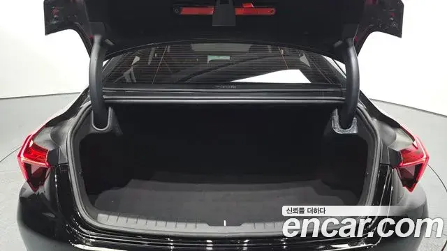 Kia K8 2021 — Photo 20/20