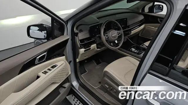 Kia Carnival 2024 — Фото 10/20