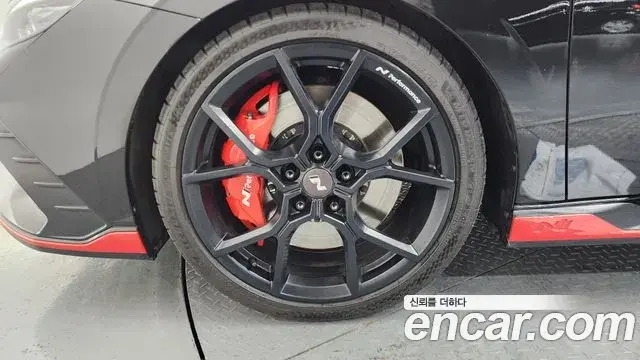 Hyundai The New Avante Hybrid 2022 — ფოტო 2/34