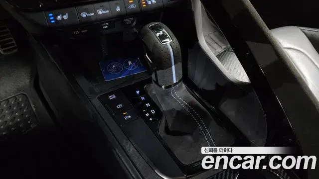 Hyundai The New Avante Hybrid 2022 — ფოტო 28/34