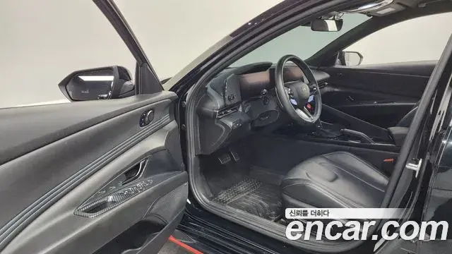 Hyundai The New Avante Hybrid 2022 — ფოტო 12/34