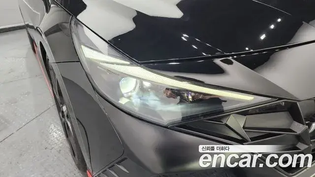Hyundai The New Avante Hybrid 2022 — ფოტო 14/34