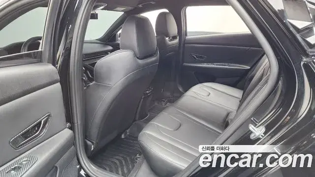 Hyundai The New Avante Hybrid 2022 — ფოტო 22/34