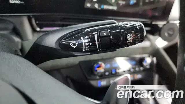 Hyundai The New Avante Hybrid 2022 — ფოტო 25/34