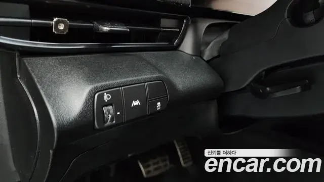 Hyundai The New Avante Hybrid 2022 — ფოტო 11/34