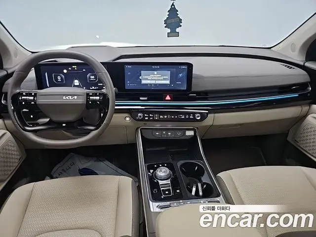 Kia Carnival 2025 — Photo 9/20
