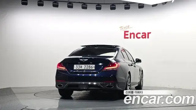 Genesis G70 2019 — Şəkil 24/37