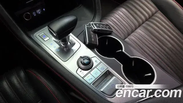 Genesis G70 2019 — Şəkil 28/37