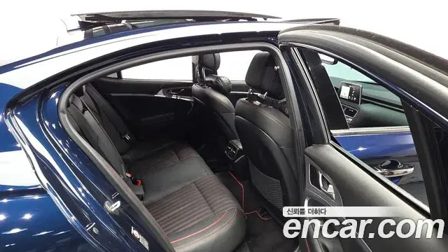 Genesis G70 2019 — Şəkil 22/37