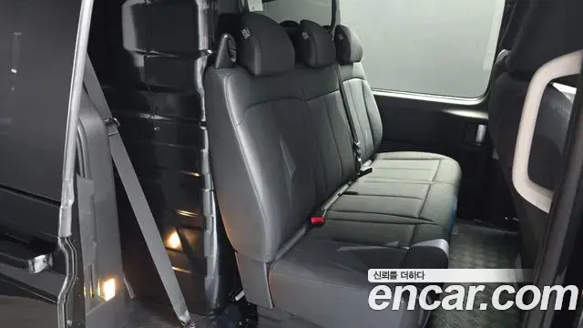 Hyundai Staria 2024 — Şəkil 2/30