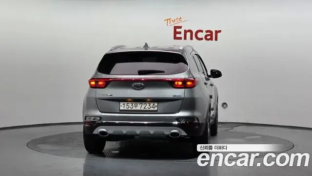 Kia Sportage The Bold 2020 — Фото 4/20