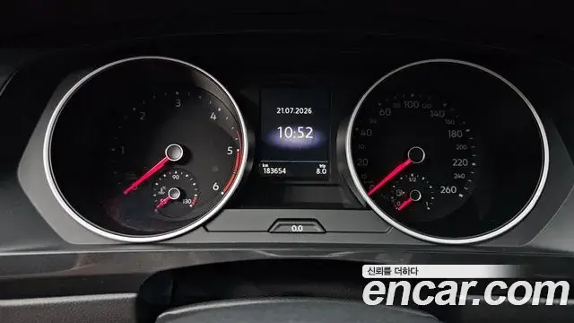 Volkswagen Tiguan 2020 — Photo 16/20