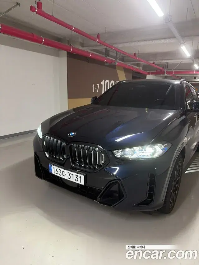 BMW X6 2026 — Фото 1/10