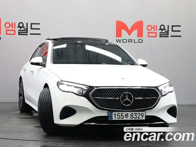 Mercedes-Benz E-Class 2024 — Photo 2/20