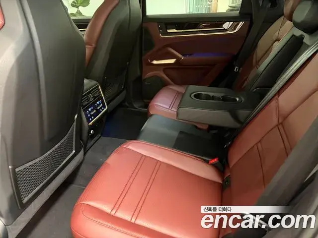 Porsche Cayenne 2025 — Şəkil 6/20