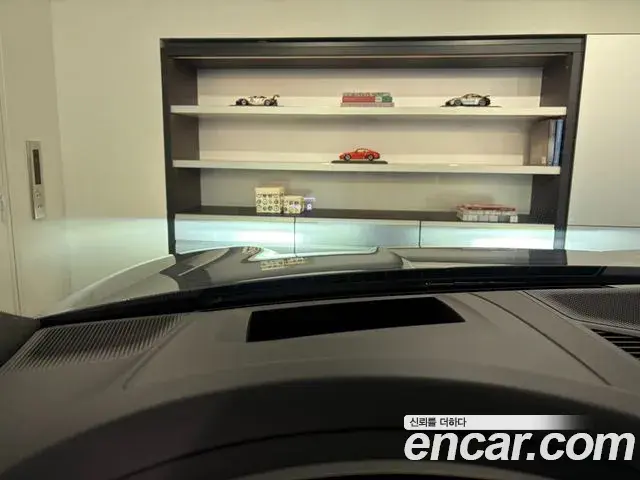 Porsche Cayenne 2025 — Şəkil 7/20