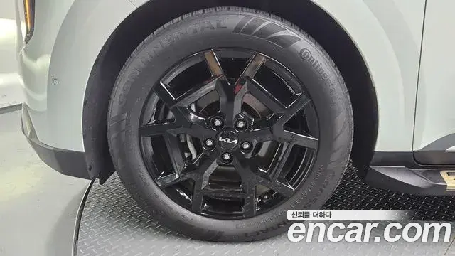 Kia Carnival 2025 — ფოტო 5/32