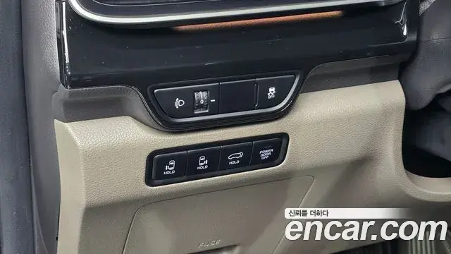 Kia Carnival 2025 — ფოტო 19/32
