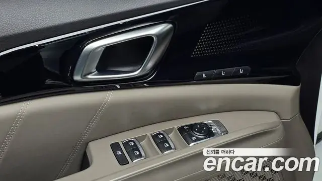 Kia Carnival 2025 — ფოტო 32/32