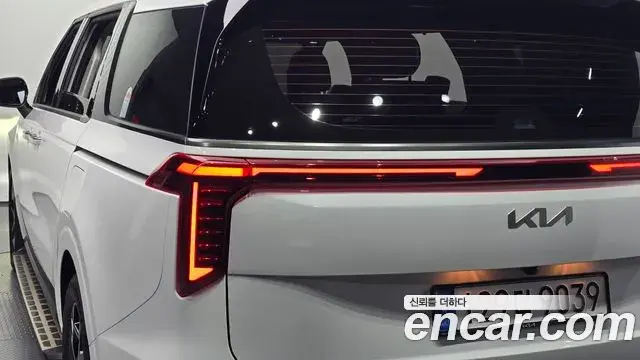 Kia Carnival 2025 — ფოტო 15/32