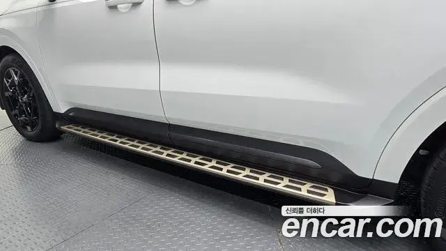 Kia Carnival 2025 — ფოტო 1/32