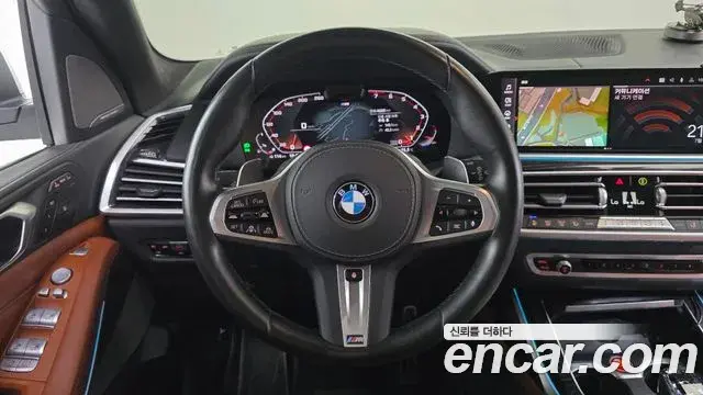 BMW X7 2022 — Şəkil 11/34