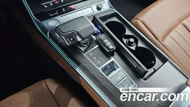 Audi A6 2020 — Şəkil 14/20