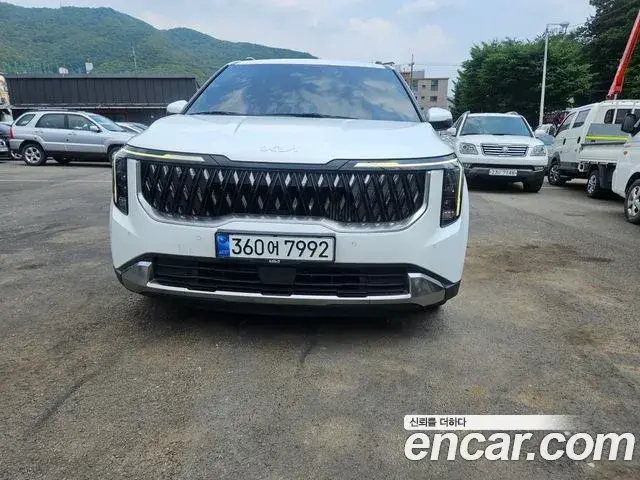 Kia Carnival 2024 — Şəkil 1/13