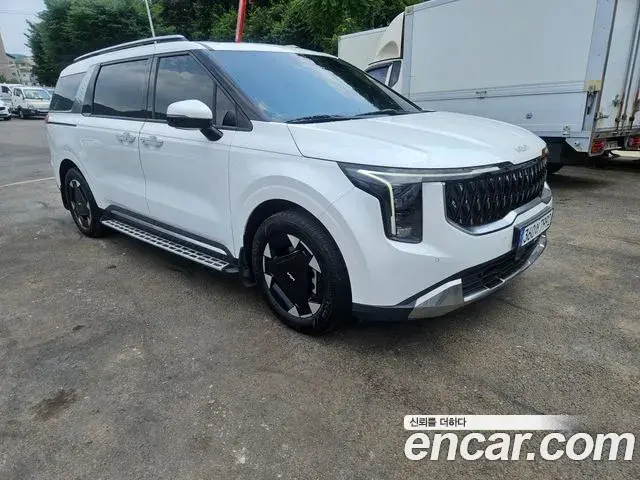 Kia Carnival 2024 — Şəkil 6/13