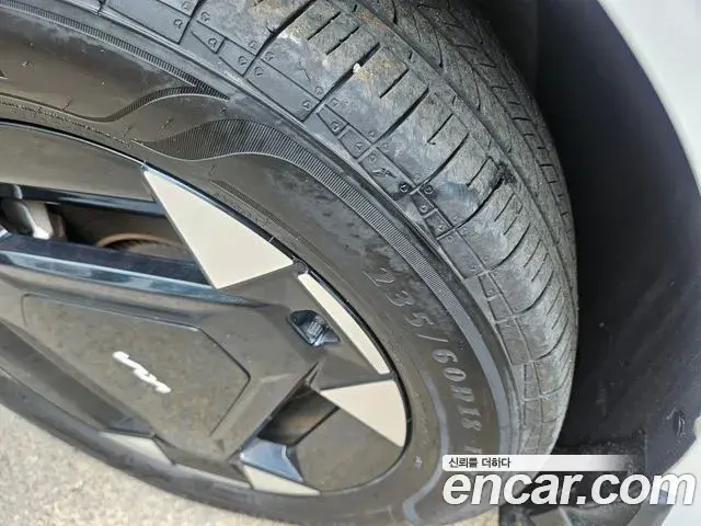 Kia Carnival 2024 — Şəkil 13/13