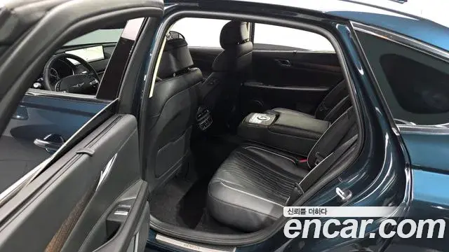 Genesis G80 2021 — Photo 19/20