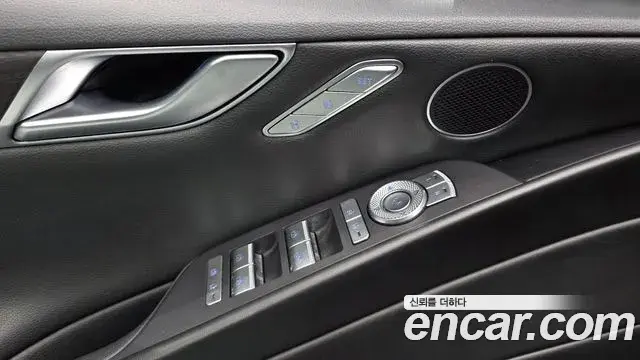 Genesis G80 2021 — Photo 14/20